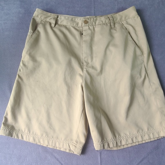 Fila Other - Fila Sport Golf Shorts Mens 34X9" Flat Front Chino Light Weight Beige Nylon Logo